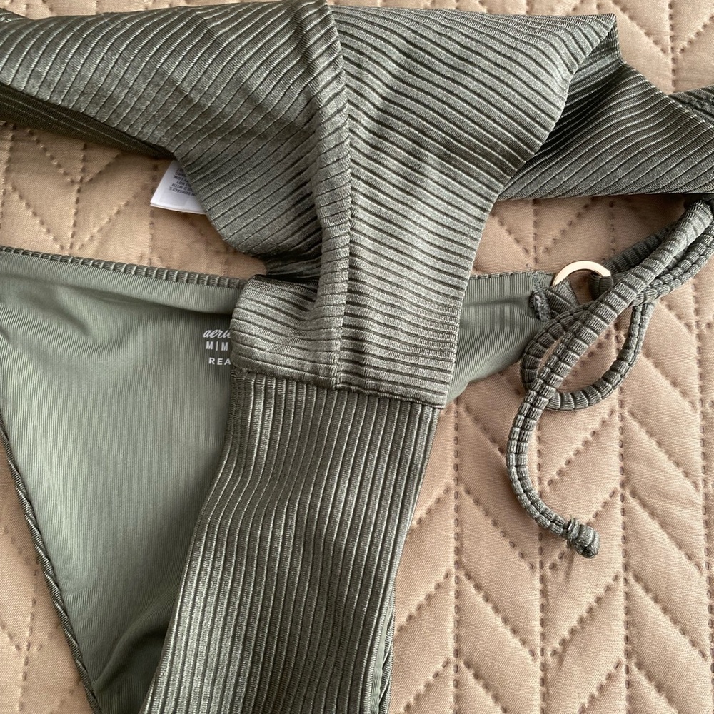 Aerie shine bikini bottoms, size Medium (bottoms only) - Picture 10 of 14